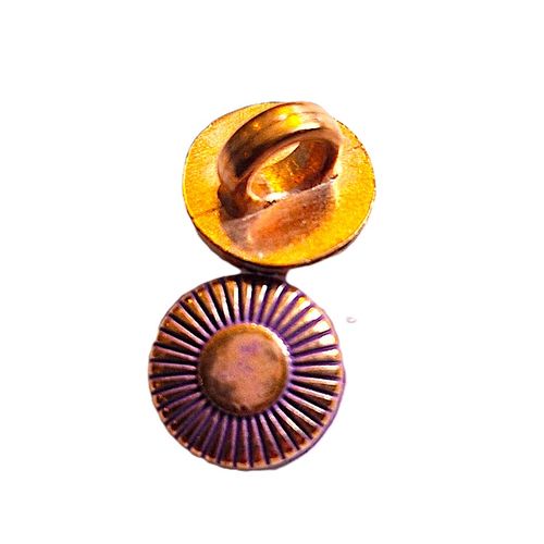 Bluseknapp av metall lilla 8 mm