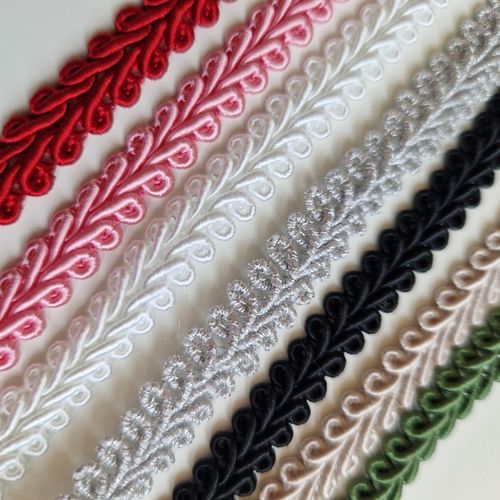 Agramanbånd 10 mm dus grønn Amande